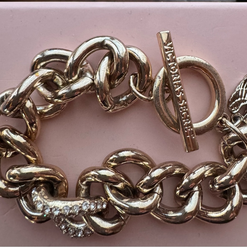 Vintage Victoria's Secret Chain Link Bracelet Rhinestones & Wings.